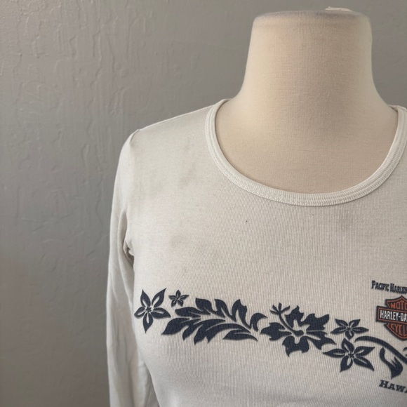 (SOLD) Vintage Harley-Davidson Fitted Long Sleeve Tee - Picture 2 of 12